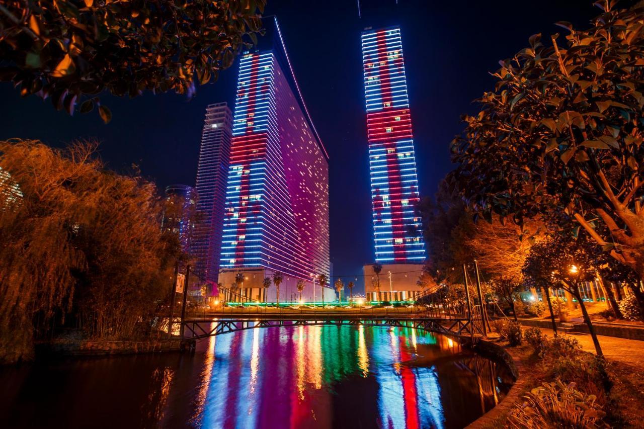 Panorama Orbi City Center Suite Sea View Batumi Zewnętrze zdjęcie